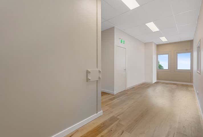 2/17 Morrison Close Mansfield QLD 4122 - Image 6