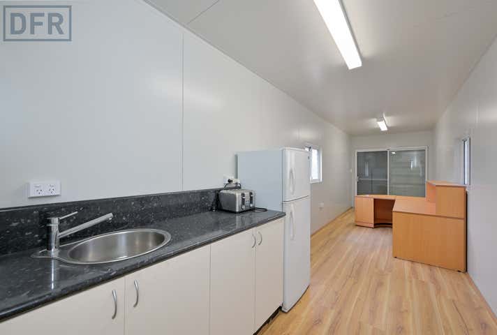 22 Jacquard Way Port Kennedy WA 6172 - Image 3