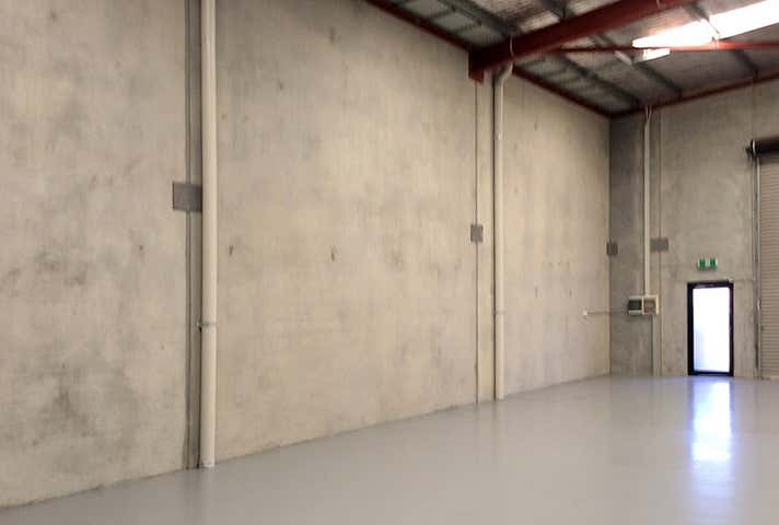 Unit 1, 6 Dillington Pass Landsdale WA 6065 - Image 8