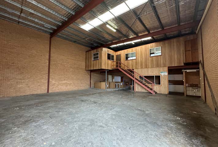 4/16 Ralph Black Drive North Wollongong NSW 2500 - Image 3