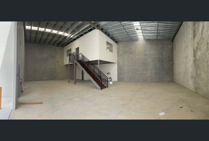 The Summit @ Heathwood, 4/109 Hub Crescent Heathwood QLD 4110 - Image 2