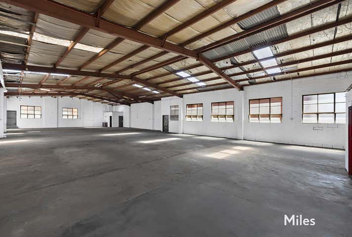 23 Orr Street Heidelberg Heights VIC 3081 - Image 2