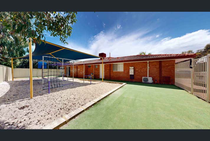 24 Moira Ave Forrestfield WA 6058 - Image 31