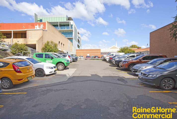 Suite 8, 76 Henry Street Penrith NSW 2750 - Image 9