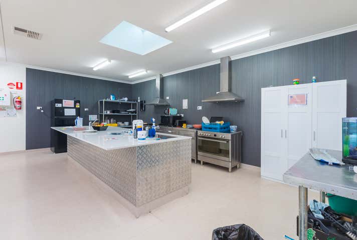 17a Anderson Road Forrestfield WA 6058 - Image 22