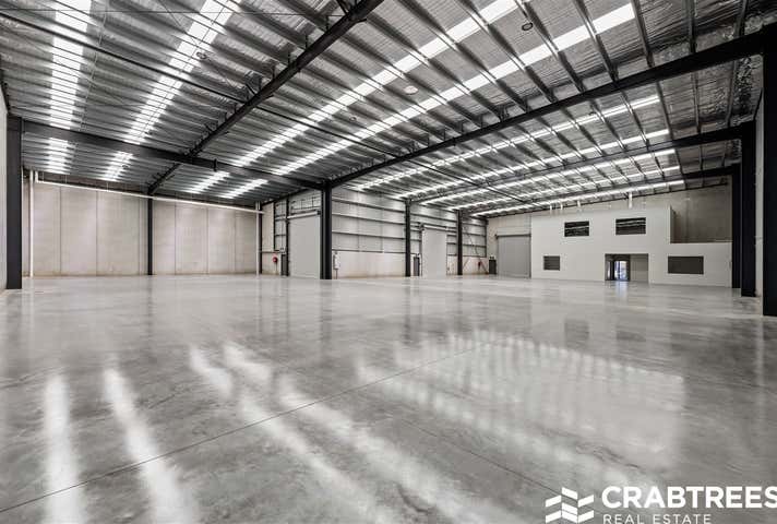 8 Palomo Drive Cranbourne West VIC 3977 - Image 6