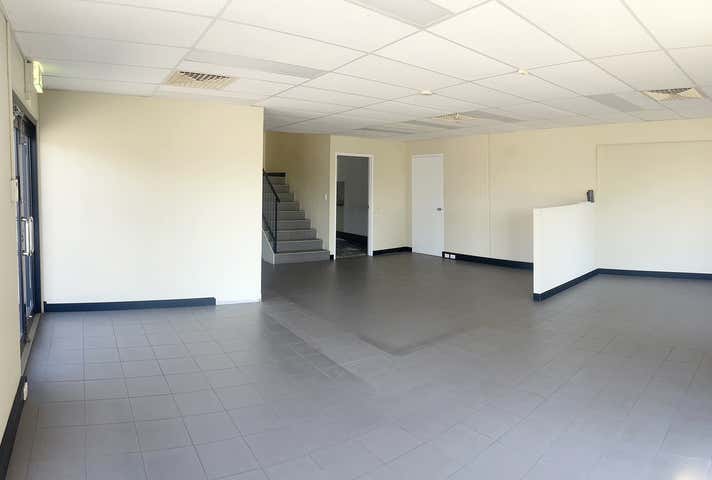 75 Tacoma Cct Canning Vale WA 6155 - Image 2