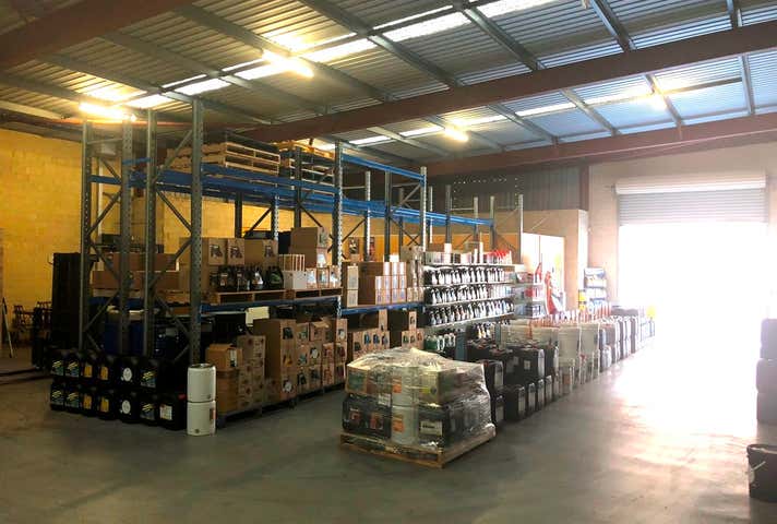 1/11 Oxleigh Drive Malaga WA 6090 - Image 5