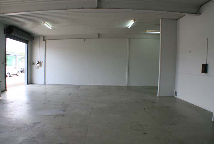 Unit 11-12, 12-16 Morrison Street Portsmith QLD 4870 - Image 6