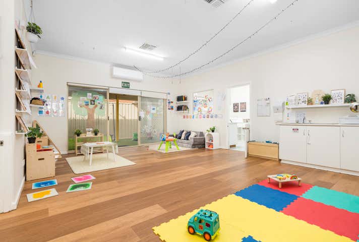 236 Fourth Street Wonthella WA 6530 - Image 6