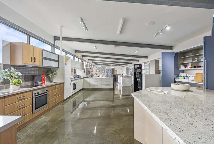 729 Creswick Road Wendouree VIC 3355 - Image 4