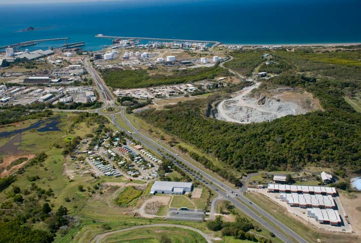 4/216 Harbour Road Mackay Harbour QLD 4740 - Image 6