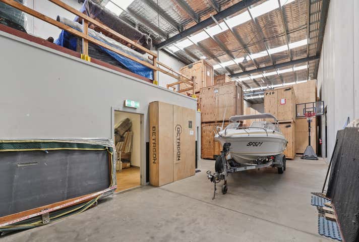 5/2A Carbine Way Mornington VIC 3931 - Image 2