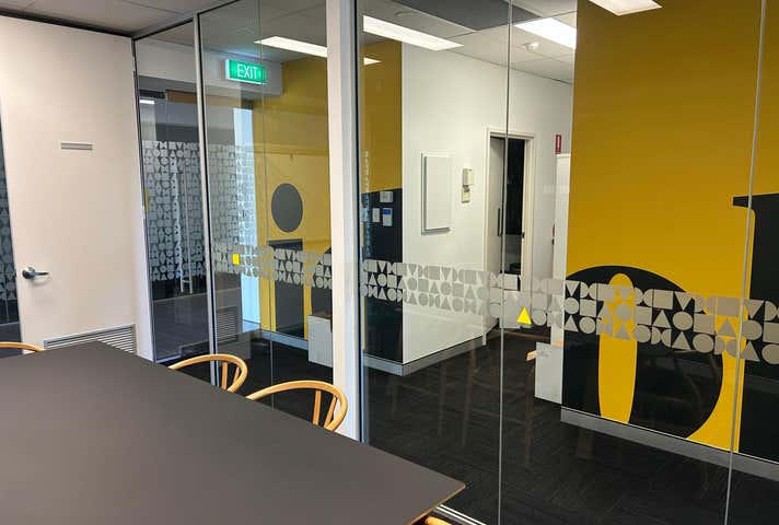 2/100 Railway Road Daglish WA 6008 - Image 17