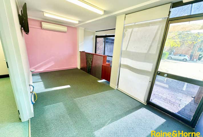 Suite 5, 34 Woodriff Street Penrith NSW 2750 - Image 2
