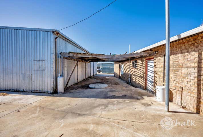 21 Ambrose Street Rockingham WA 6168 - Image 12