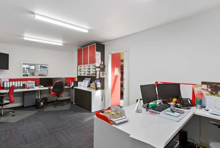 32 Gordon Avenue Geelong West VIC 3218 - Image 9