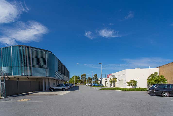 31A Manning Road Cannington WA 6107 - Image 14