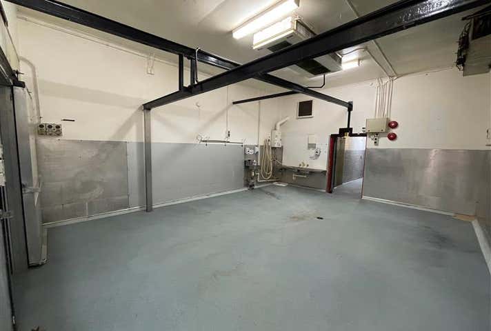 11 Llewellyn Place Eumemmerring VIC 3177 - Image 6