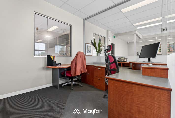 14 Mclennan Drive Kensington VIC 3031 - Image 9