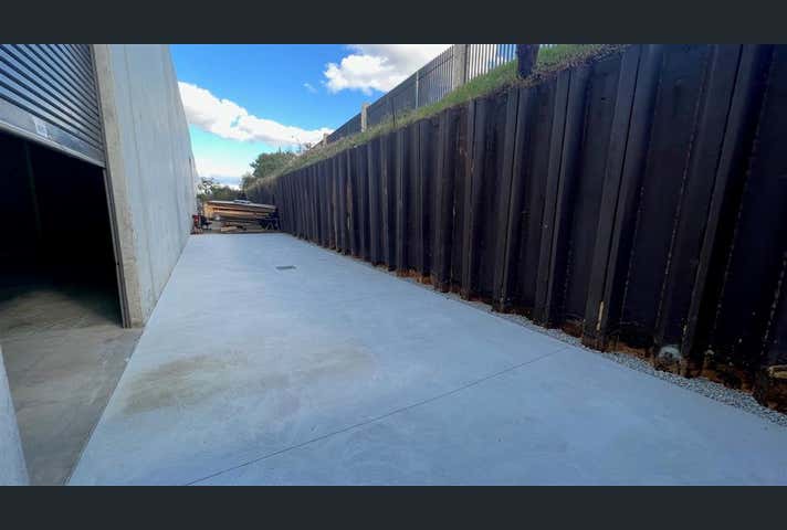 2/10 Renewable Chase Bibra Lake WA 6163 - Image 16