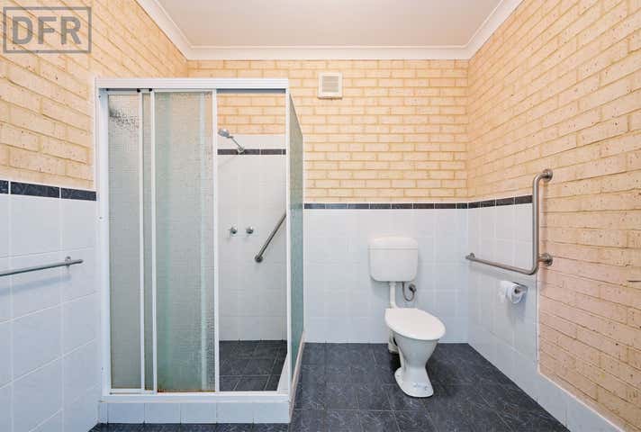 2/8 Erceg Road Yangebup WA 6164 - Image 17