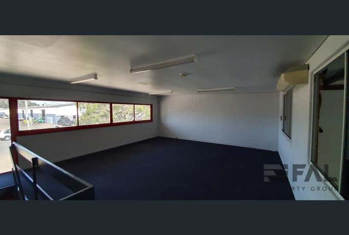 Unit 2, 20 Spine Street Sumner QLD 4074 - Image 5