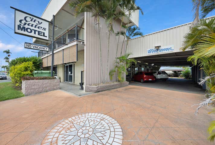 9 Broadsound Road Paget QLD 4740 - Image 1