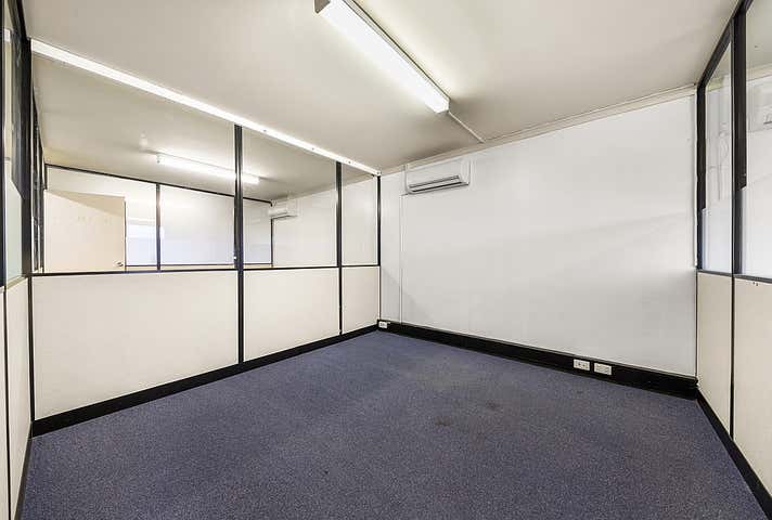 2/11 Dunearn Road Dandenong North VIC 3175 - Image 13