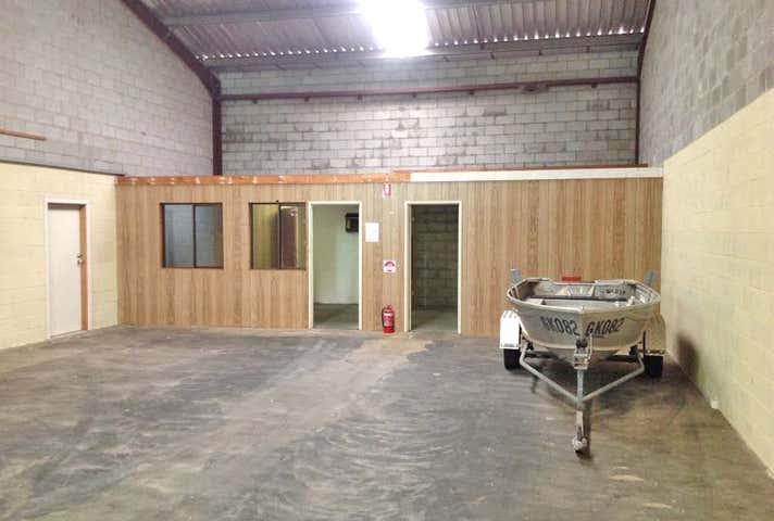 2/905 Metry Street North Albury NSW 2640 - Image 2