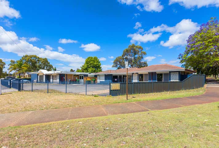 141-143 Meares Avenue Parmelia WA 6167 - Image 5