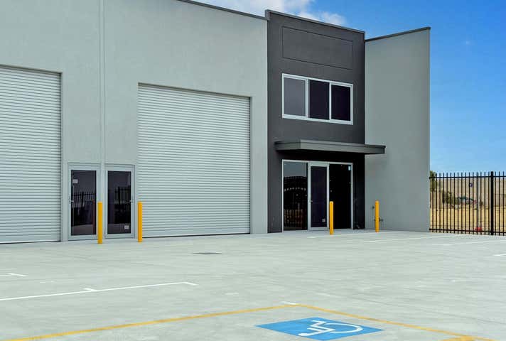 34 Sunderland Crescent Butler WA 6036 - Image 4