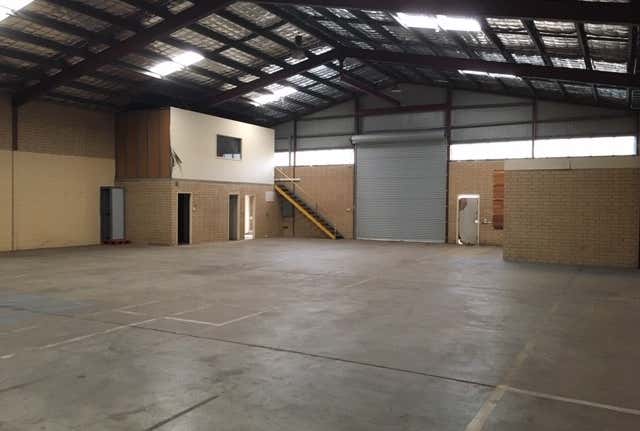 4/46 Collingwood Street Osborne Park WA 6017 - Image 2