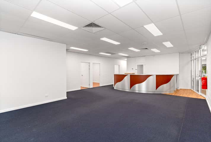 Suite 5, 12-16 Fulham Road Pimlico QLD 4812 - Image 5