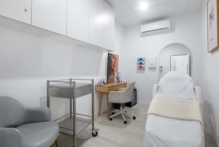 3/2623 Gold Coast Highway Broadbeach QLD 4218 - Image 9