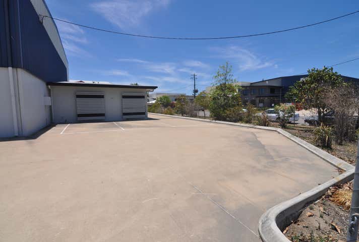 88-90 Crocodile Crescent Mount St John QLD 4818 - Image 5