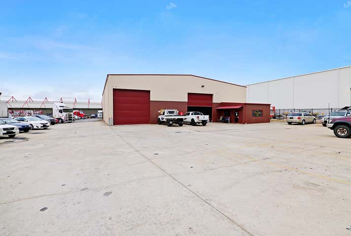 10 Harrison Road Forrestfield WA 6058 - Image 13