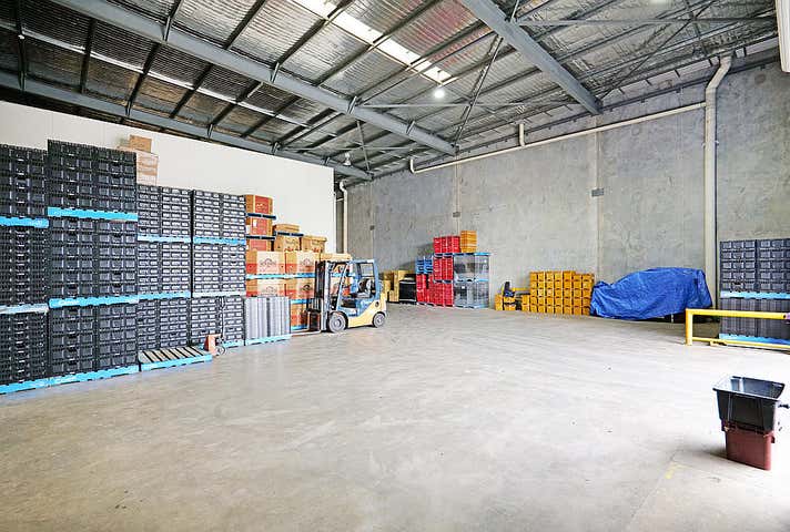 Unit 1, 11 Mallaig Way Canning Vale WA 6155 - Image 10