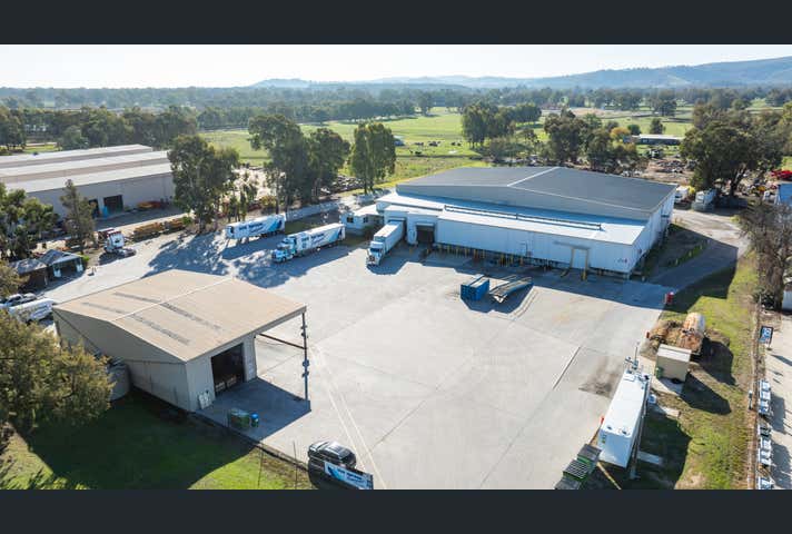 32 Moloney Drive Wodonga VIC 3690 - Image 1