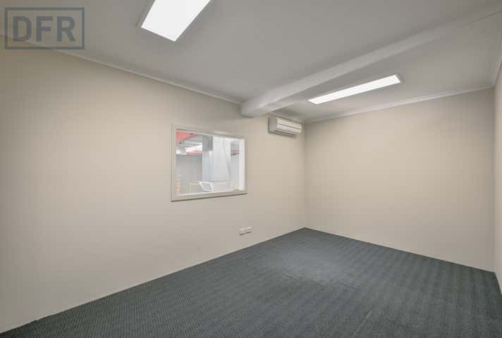 1/49 Biscayne Way Jandakot WA 6164 - Image 3
