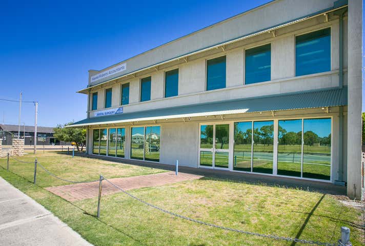 21 Dixon Road Rockingham WA 6168 - Image 9