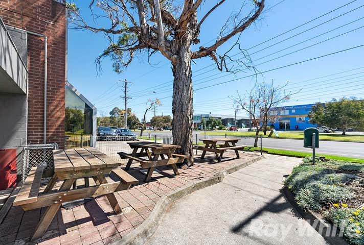 15/136 Cochranes Rd Moorabbin VIC 3189 - Image 2