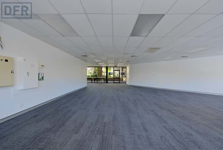 14/173 Davy Street Booragoon WA 6154 - Image 11