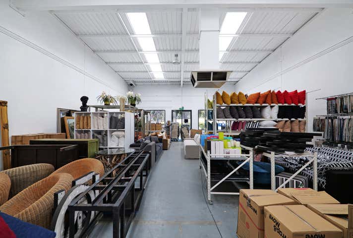 5/15 Dyer Road Bassendean WA 6054 - Image 2