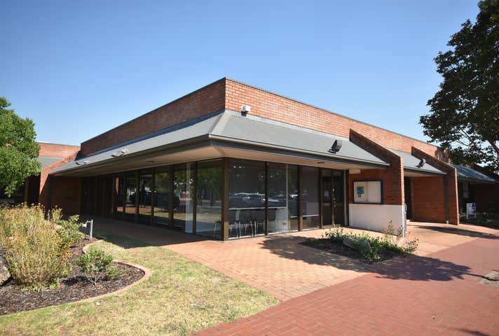 3 & 4/22 Stanley Street Wodonga VIC 3690 - Image 1