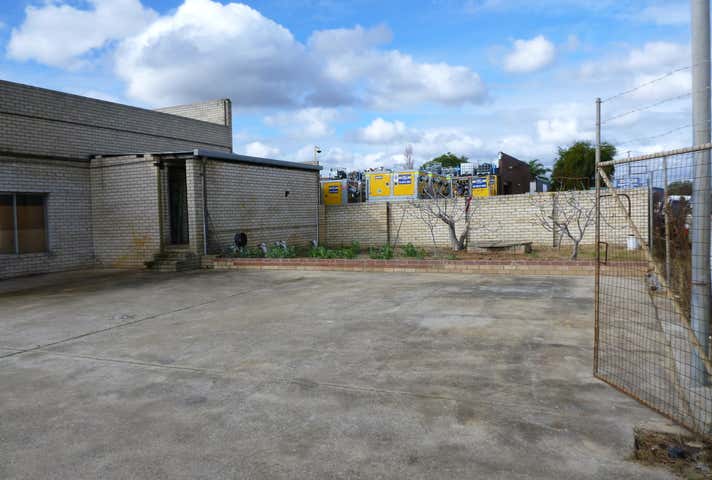 4/14 Wells Street Bellevue WA 6056 - Image 2