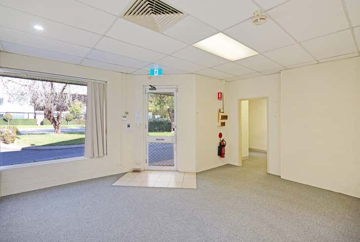 2 Somersby Road Welshpool WA 6106 - Image 7