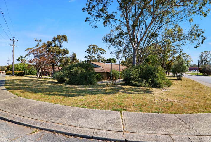 65 & 67 Bickner Way Parmelia WA 6167 - Image 26