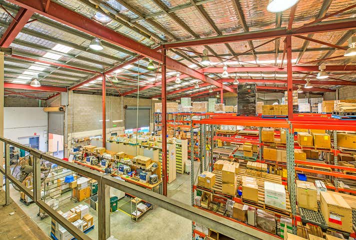 33 Devlan Street Mansfield QLD 4122 - Image 4