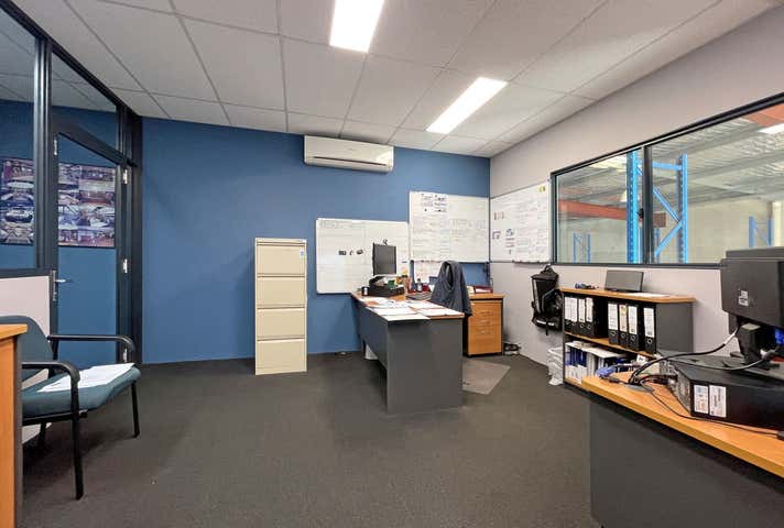 Unit 2, 27 Christable Way Landsdale WA 6065 - Image 10